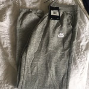 Nike loose fit sweat pants